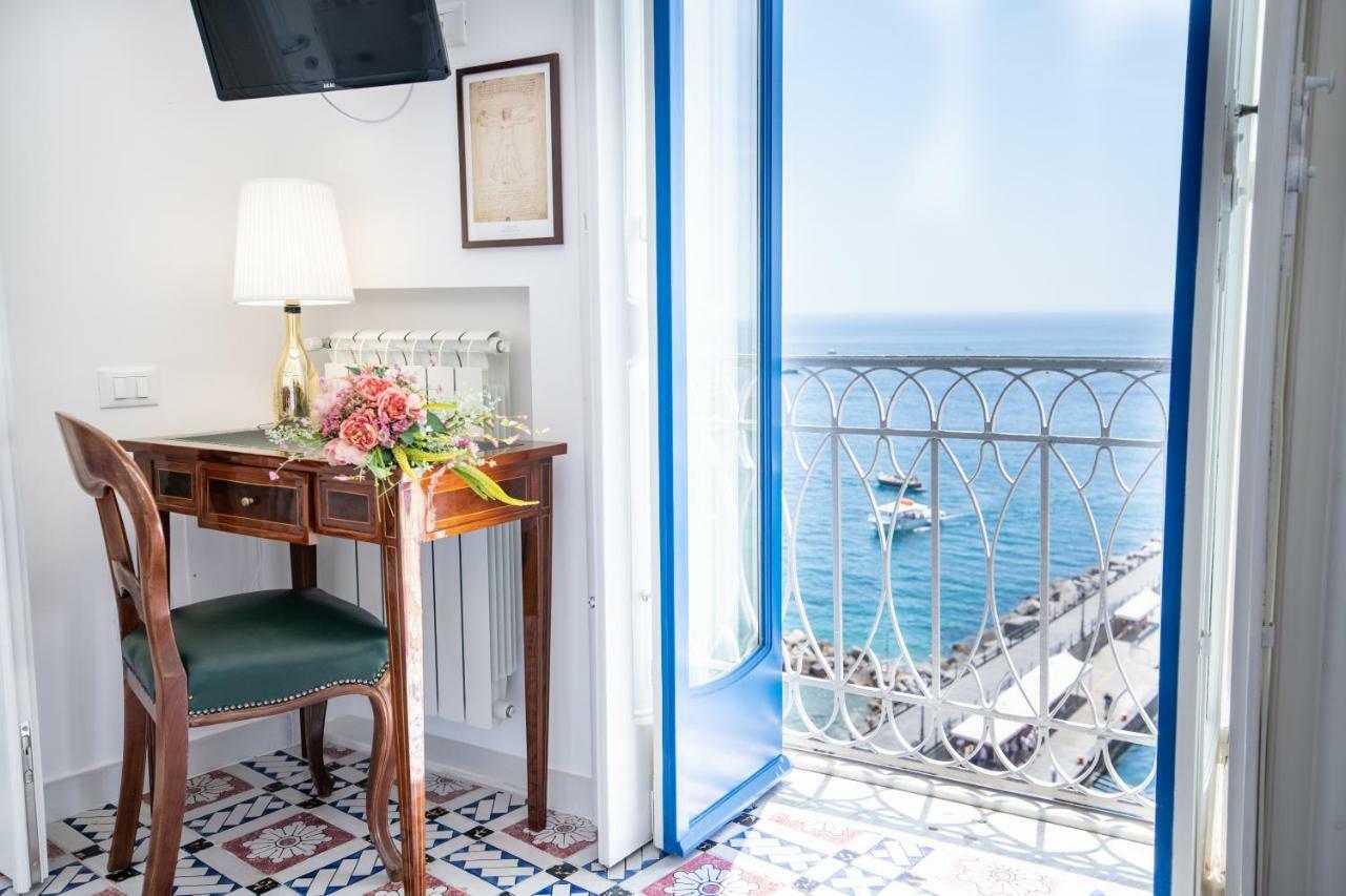 Suite Picasso Amalfi Exterior foto